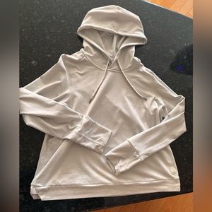 VUORI Halo Essential Hoodie/ DreamKnit™ Hoodie